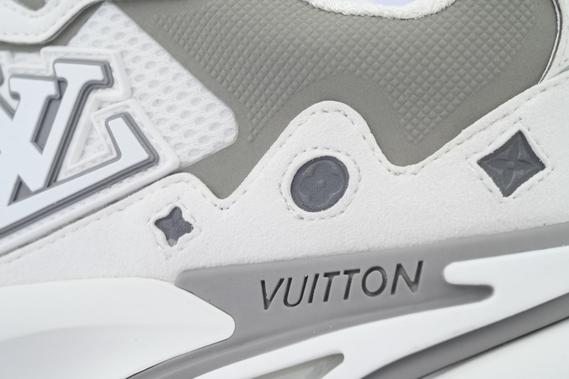 Louis Vuitton Run Tatic White