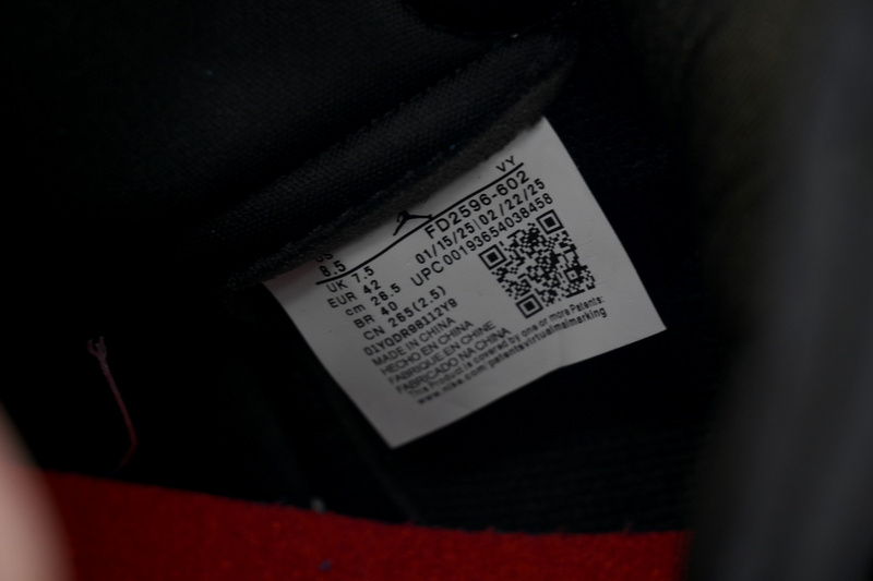 XH Air Jordan 1 Retro High OG 'Ruby'