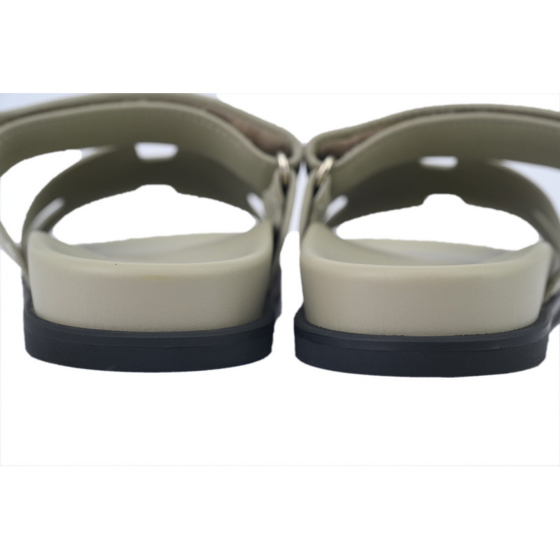 Hermes Slippers Off-white