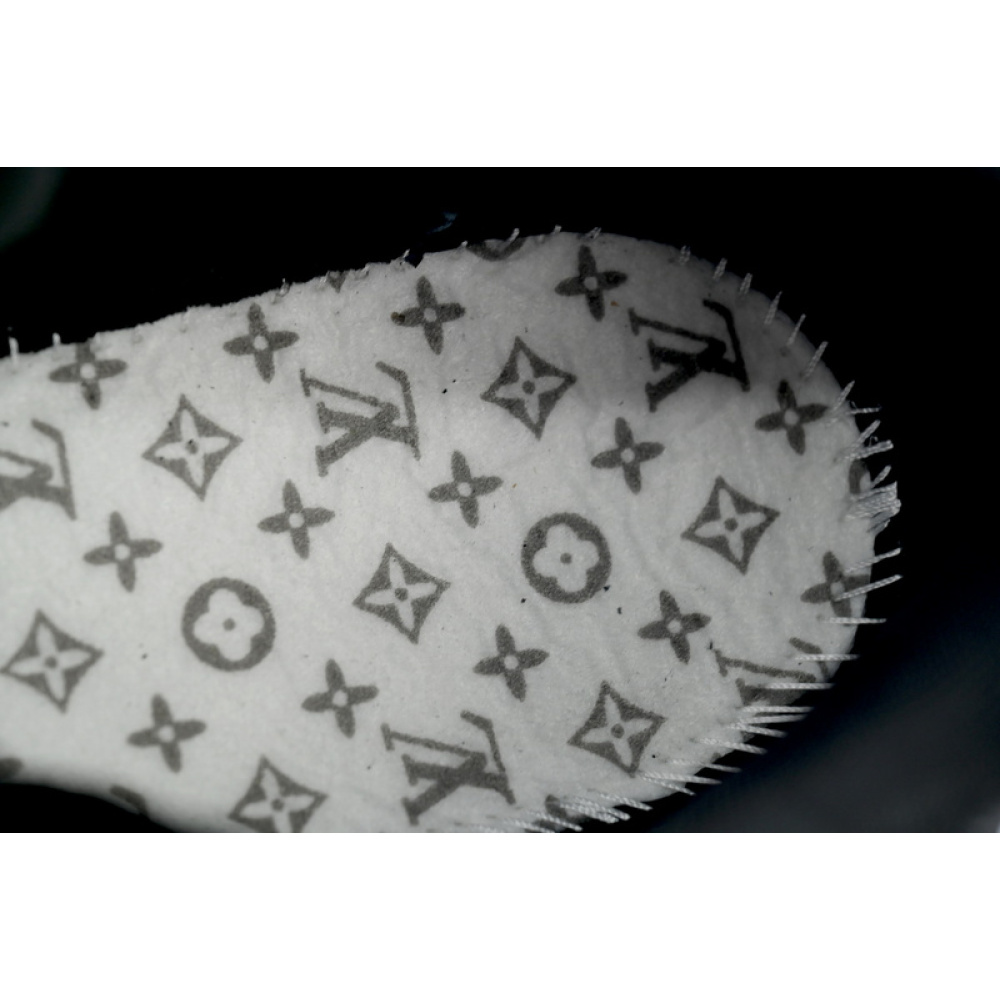 Louis Vuitton Black