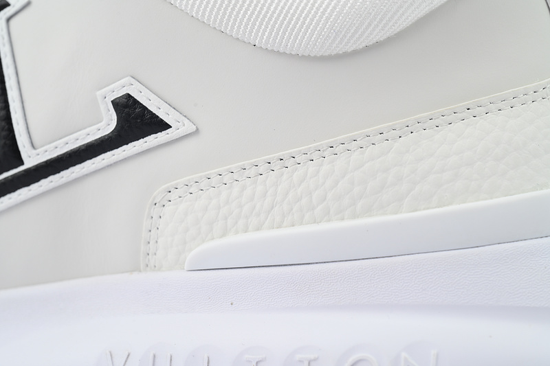 Louis Vuitton White