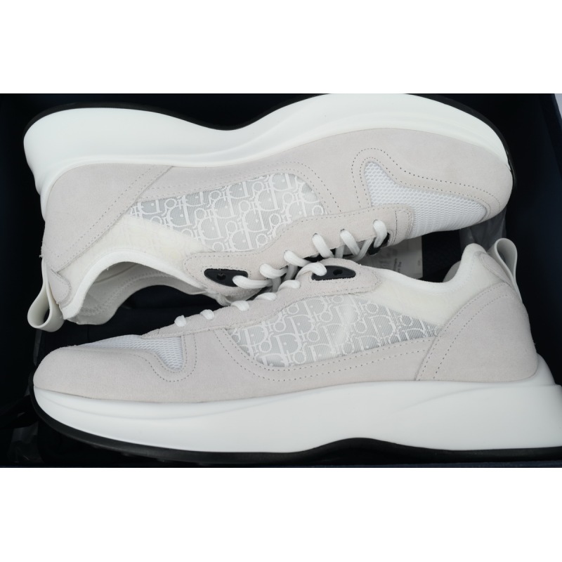 DIOR B25 – White