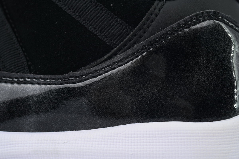 XH Air Jordan 11 Retro Low 'Barons'