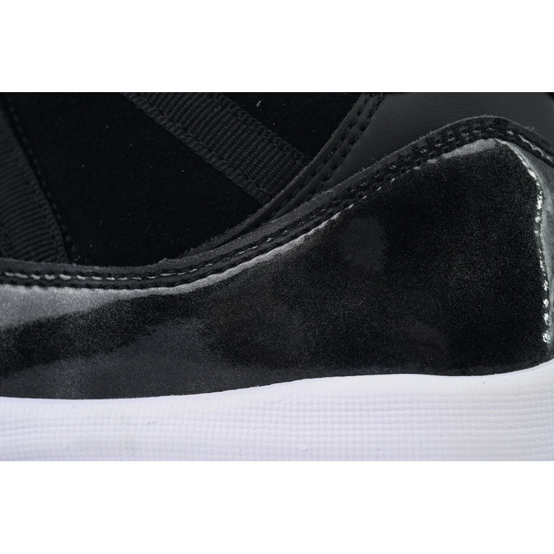 XH Air Jordan 11 Retro Low 'Barons'