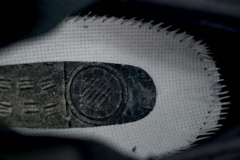 Adidas Y-3 Ultra Boost 5 "Carbon" JP7438