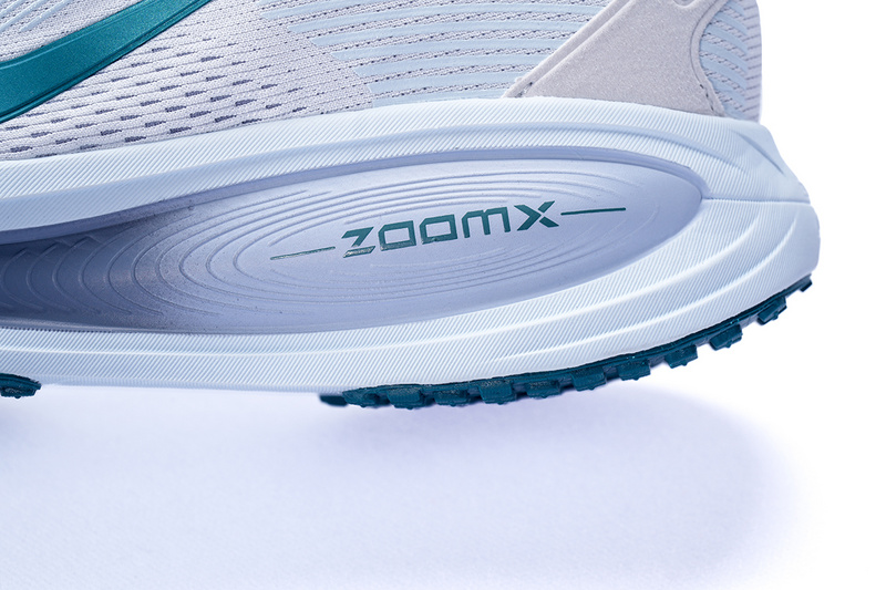 NIKE Vomero 18 'Summit White Geode Teal'