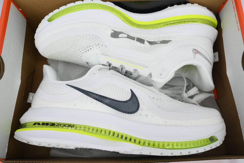 Air Zoom Pegasus Premium 'White Volt'