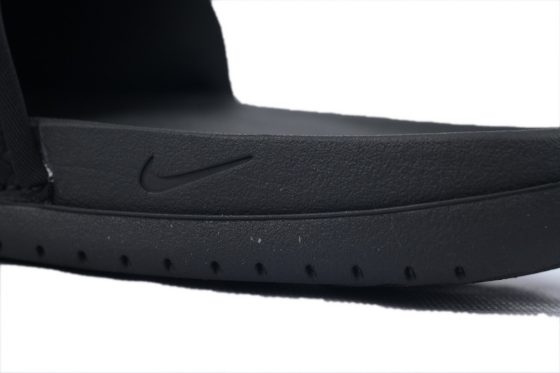 Nike Kobe Bryant x Offcourt Slide 'Black'