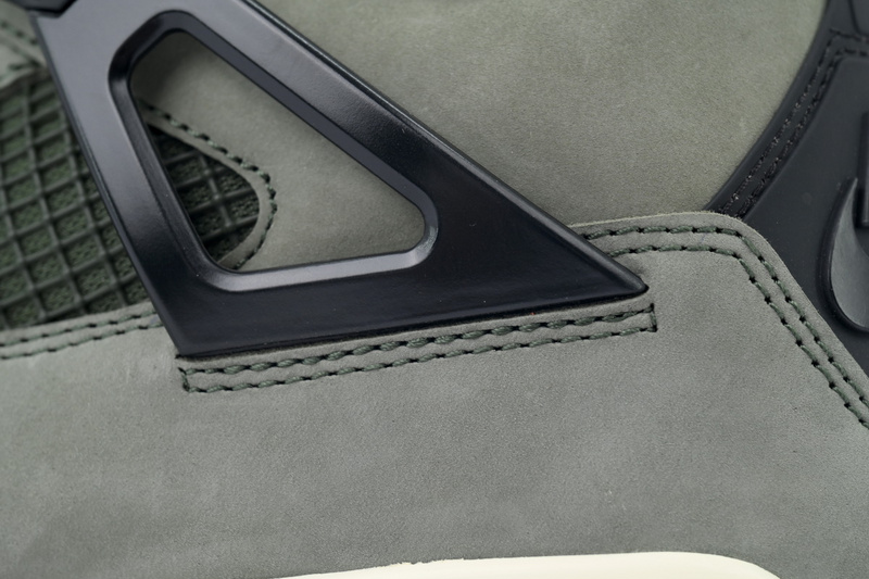 OG Batch Undefeated x Air Jordan 4 Retro Green Black Hook