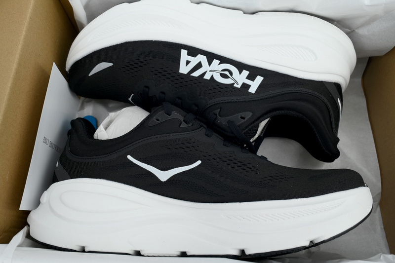 HOKA Bondi 9 'Black White'