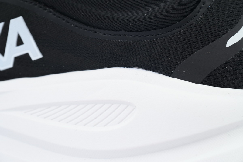 HOKA Bondi 9 'Black White'