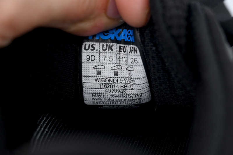 HOKA Bondi 9 'Triple Black'