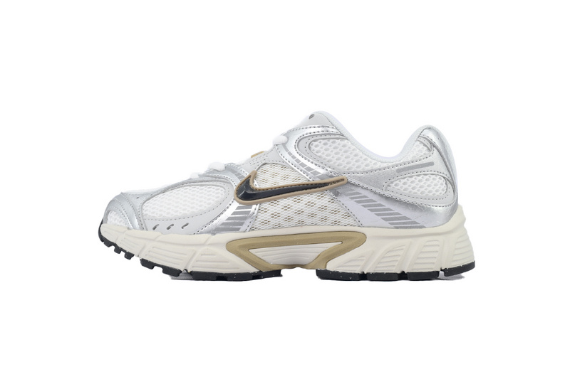Nike V5 RNR 'Parachute Beige Metallic Pewter'