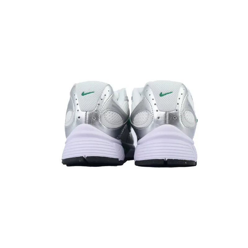 Nike V5 RNR 'White Malachite'