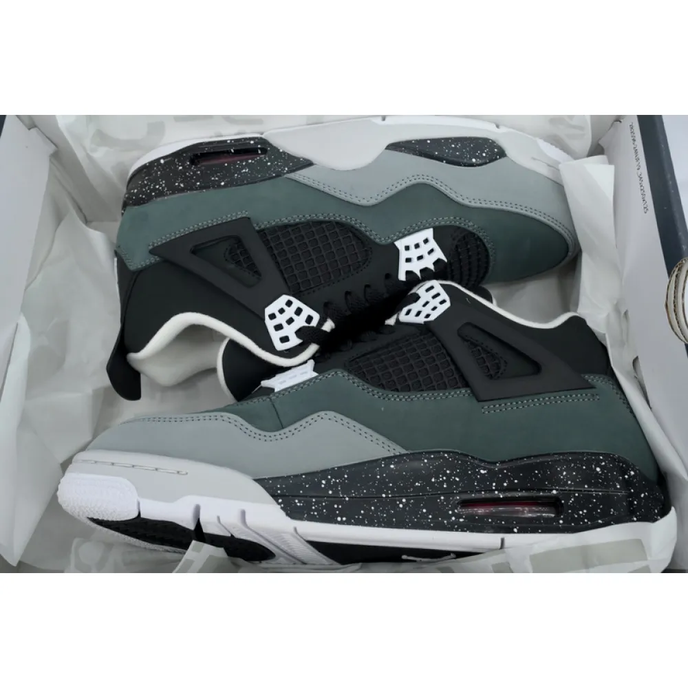PB Bacth Air Jordan 4 “Fear”