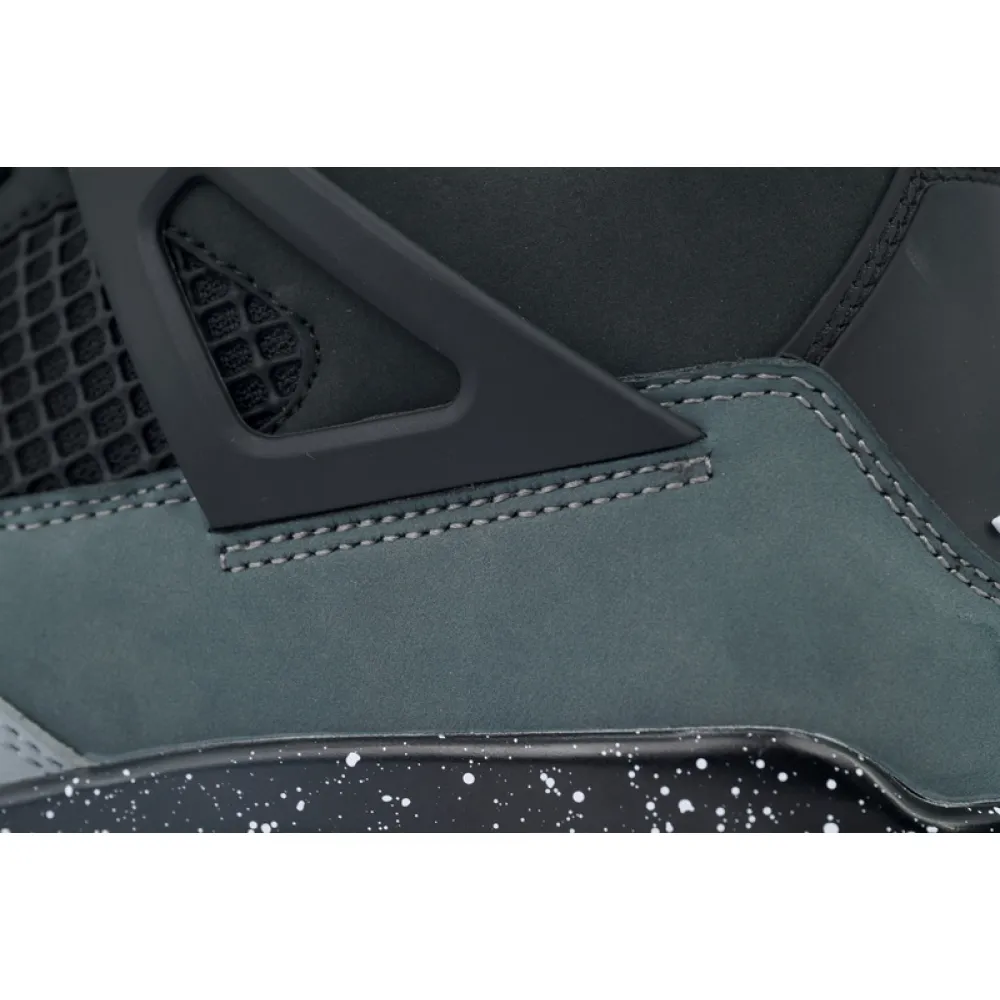 PB Bacth Air Jordan 4 “Fear”