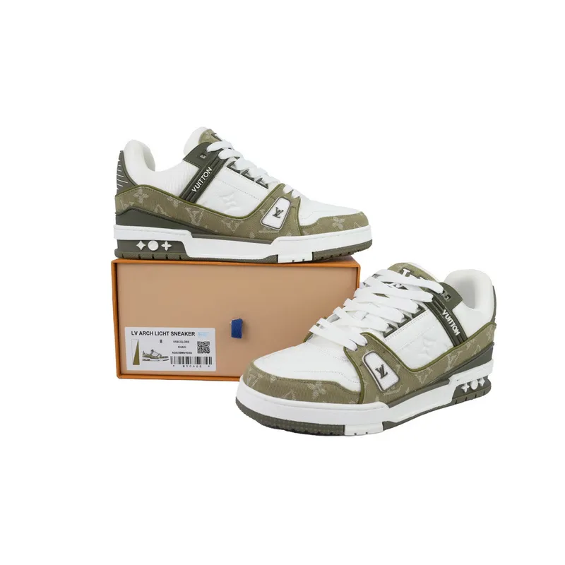 LOUIS VUITTON Military Green Cowboy