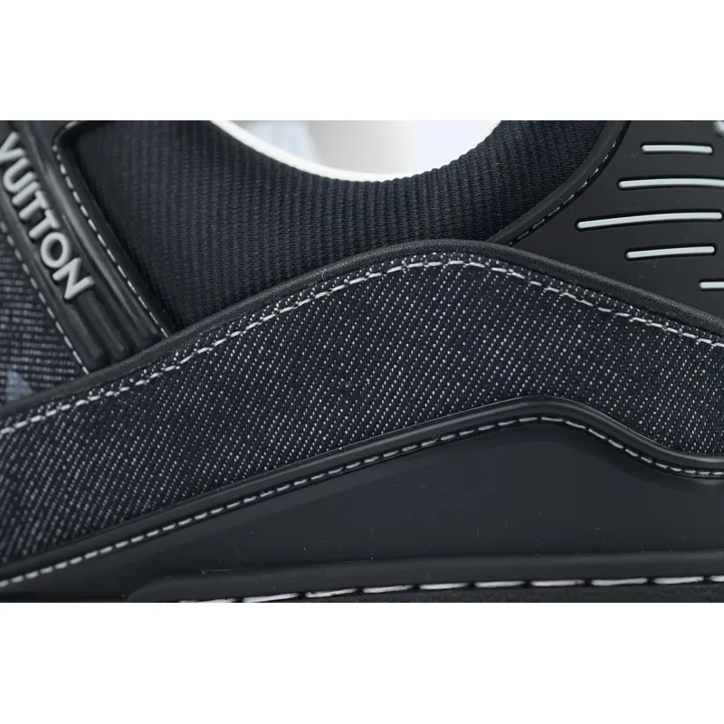 LOUIS VUITTON New All Black Denim