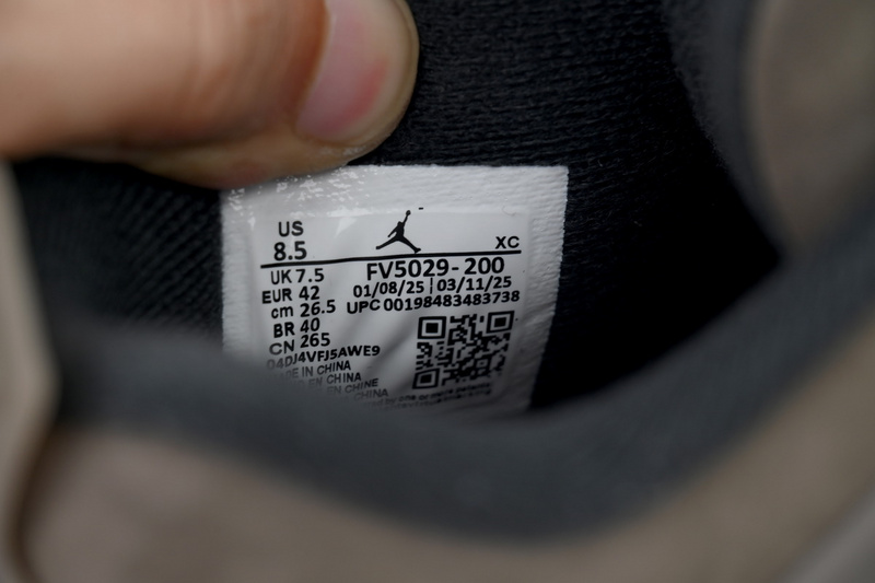 XH Air Jordan 4 Retro 'Cave Stone'