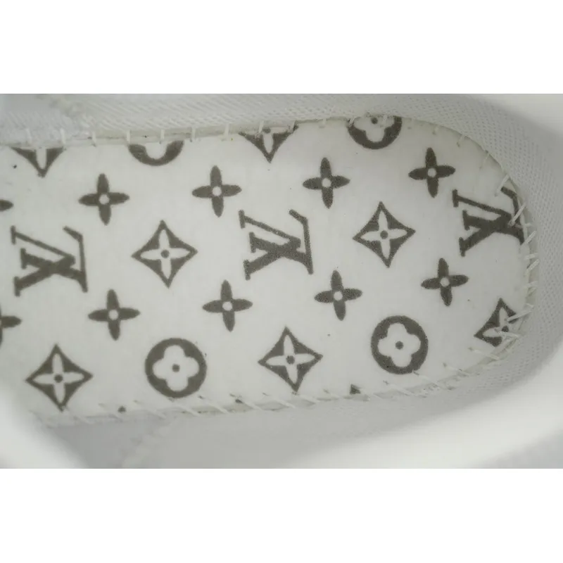 LOUIS VUITTON Olympia Purple