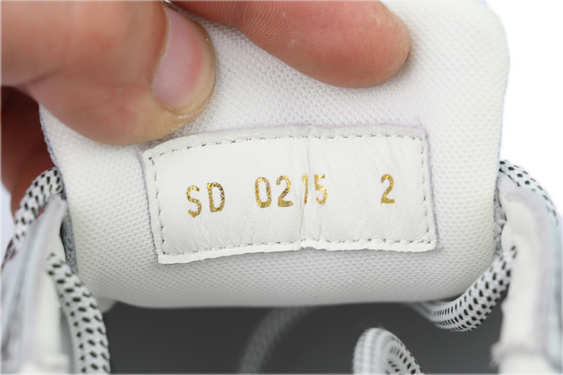 LOUIS VUITTON Olympia Purple