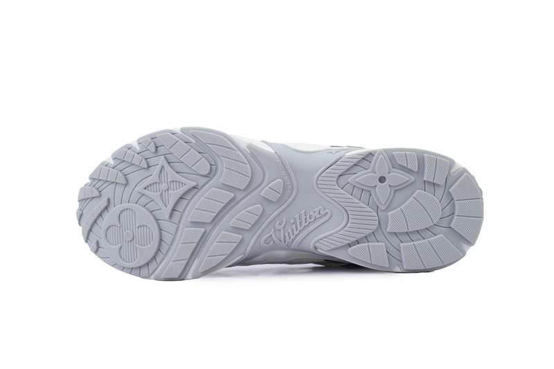 LOUIS VUITTON Olympia White