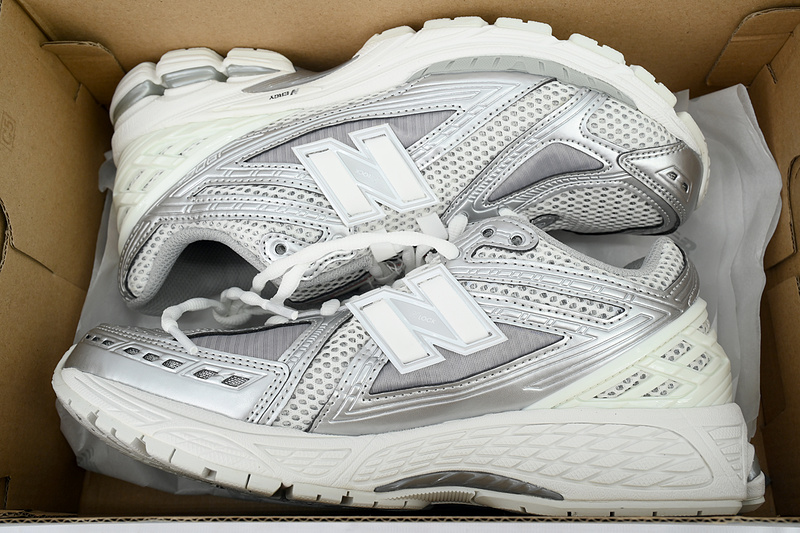 New Balance 1906R 'Silver'