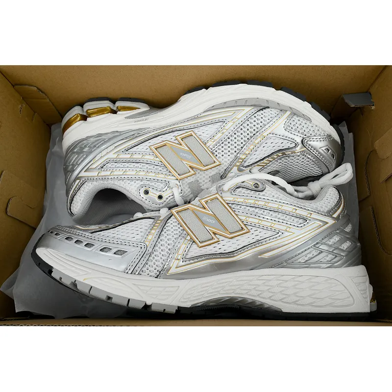 New Balance 1906R 'White Silver Metallic'