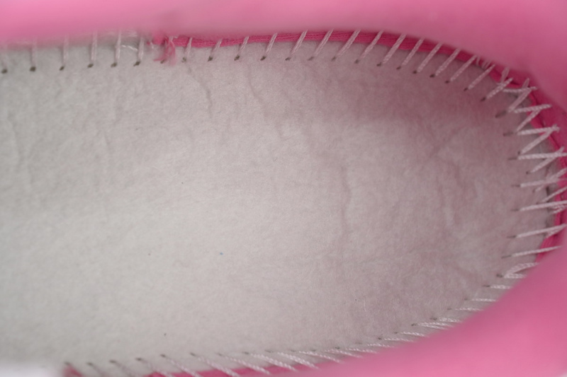 New Balance 9060 'Fuchsia Pink'