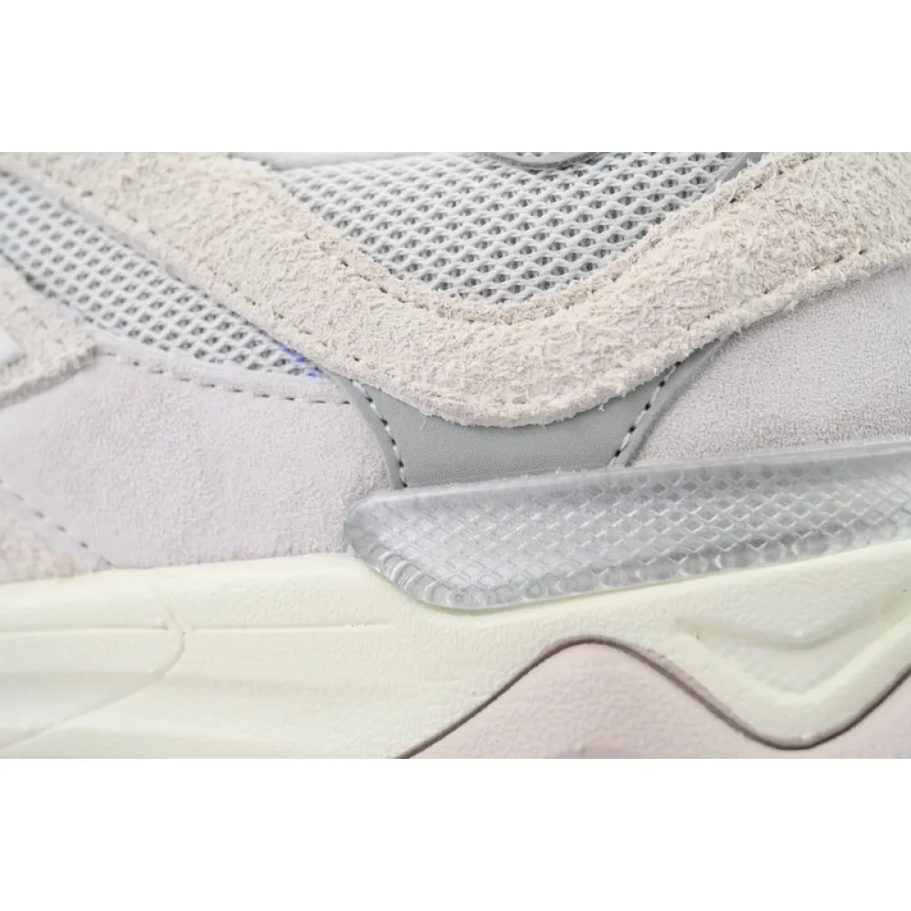 New Balance 9060 'Grey'