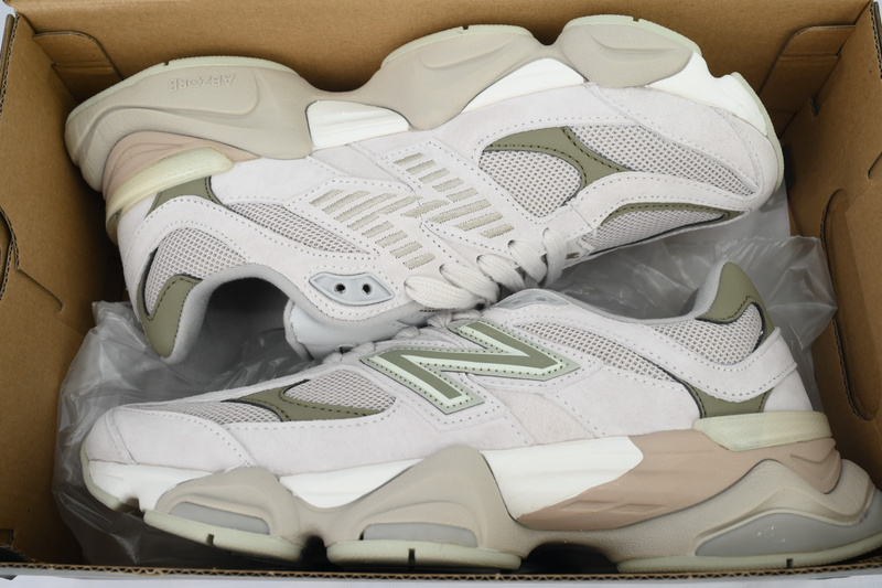 New Balance 9060 'Grey Moonbeam'