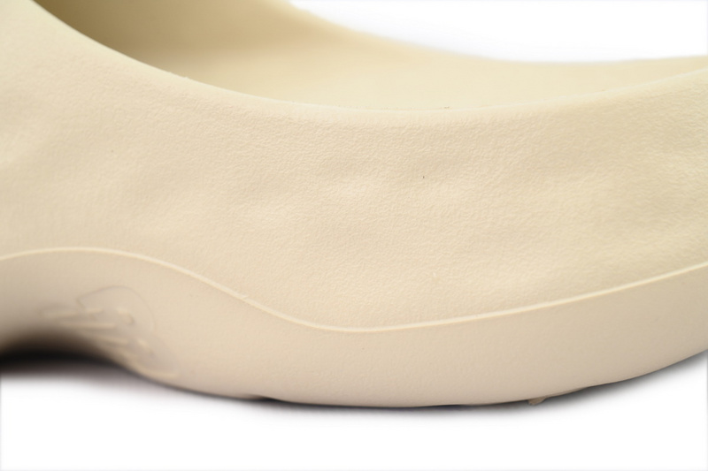 New Balance Fresh Foam MRSHN "Pistachio Butter"