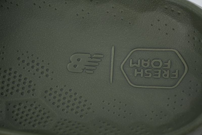 New Balance Fresh Foam MRSHN Army Green