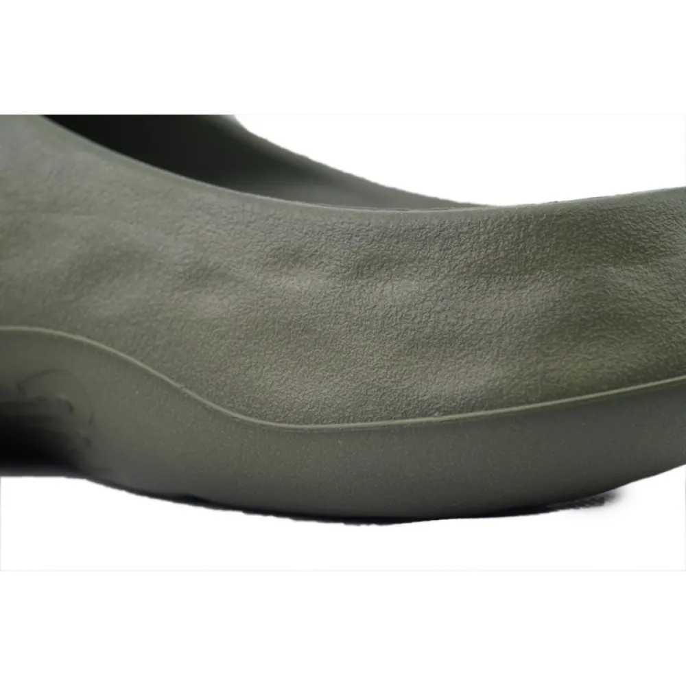 New Balance Fresh Foam MRSHN Army Green