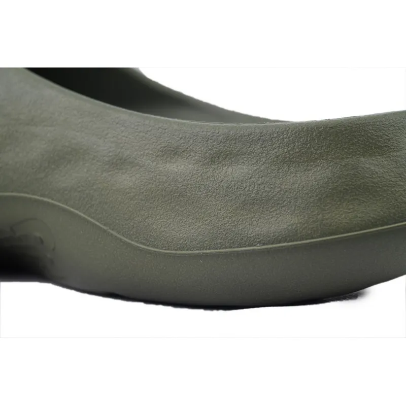New Balance Fresh Foam MRSHN Army Green