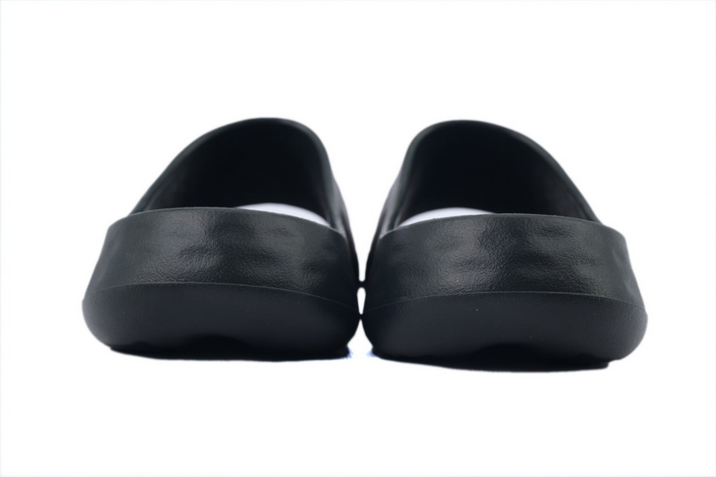 New Balance Fresh Foam MRSHN Slide 'Blacktop'