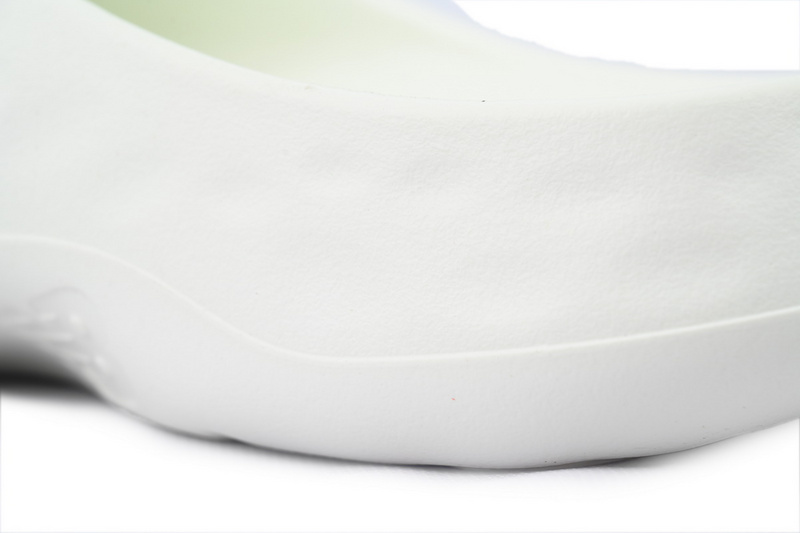 New Balance Fresh Foam MRSHN Slide 'Paper White'