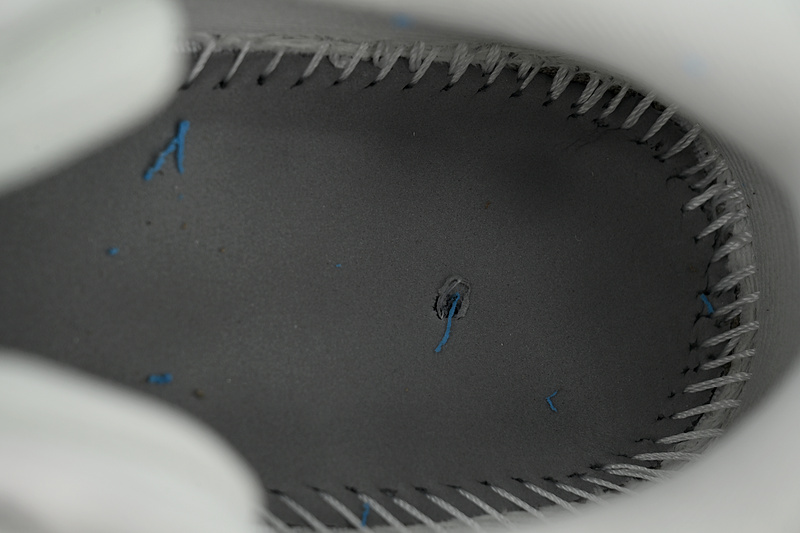 NIKE Vomero 18 Brown