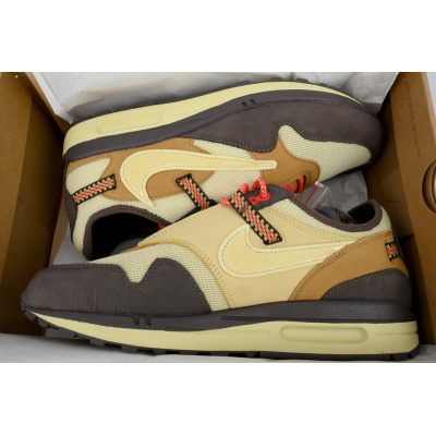 Travis Scott x Air Max 1 'Baroque Brown' 02