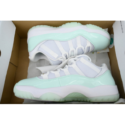 XH Air Jordan 11 Retro Low 'Igloo' 02