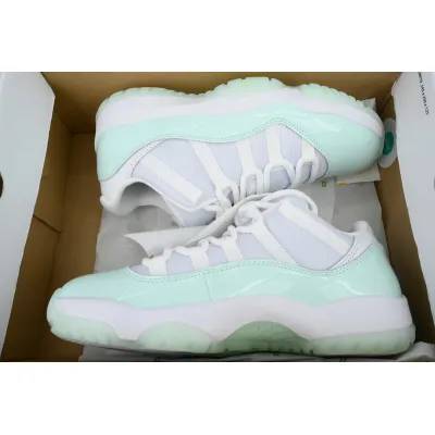 XH Air Jordan 11 Retro Low 'Igloo' 02