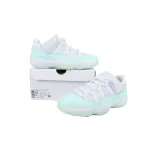 XH Air Jordan 11 Retro Low 'Igloo'