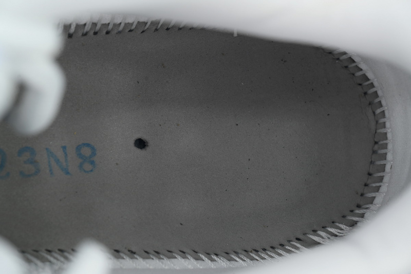 XH Air Jordan 11 Retro Low 'Igloo'