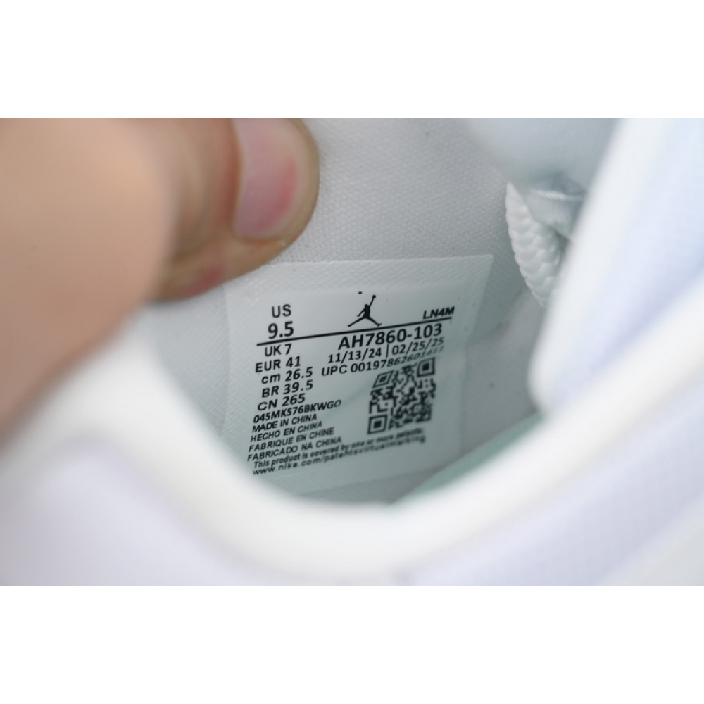 XH Air Jordan 11 Retro Low 'Igloo'