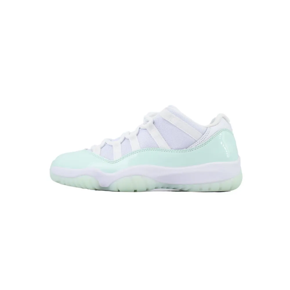 XH Air Jordan 11 Retro Low 'Igloo'