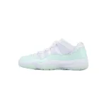 XH Air Jordan 11 Retro Low 'Igloo'