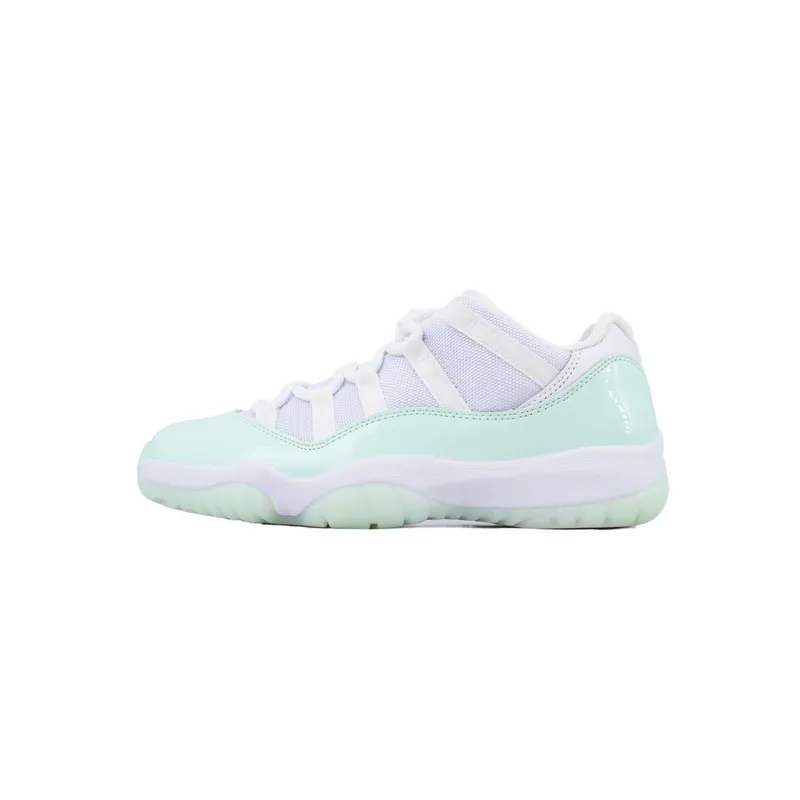 XH Air Jordan 11 Retro Low 'Igloo'