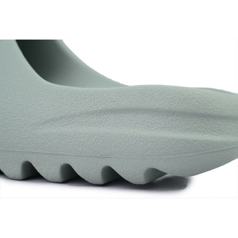 XP Adidas Yeezy Iight Grayish Green
