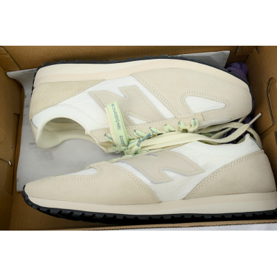 New Balance 471 Ashen 02