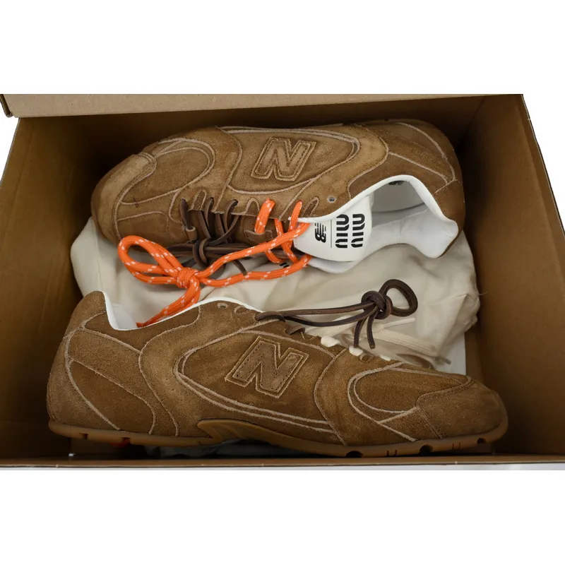 New Balance x Miu Miu 530 SL 'Cinnamon'